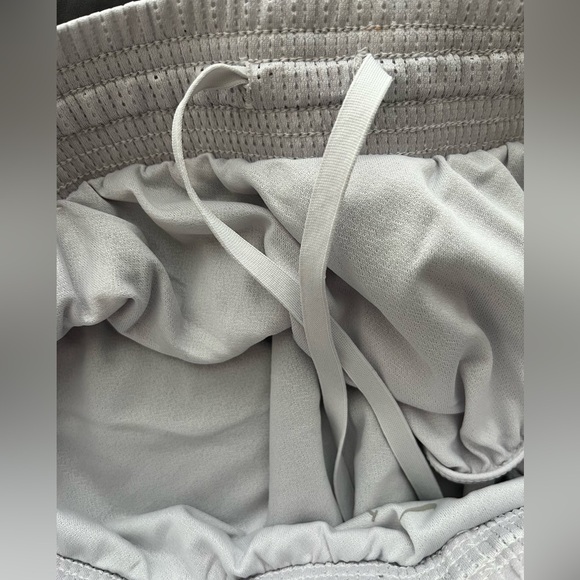 Nike Dri-Fit Charcoal Gray Running Shorts Athletic Gym Workout Lined 3” Sz L - Picture 5 of 7